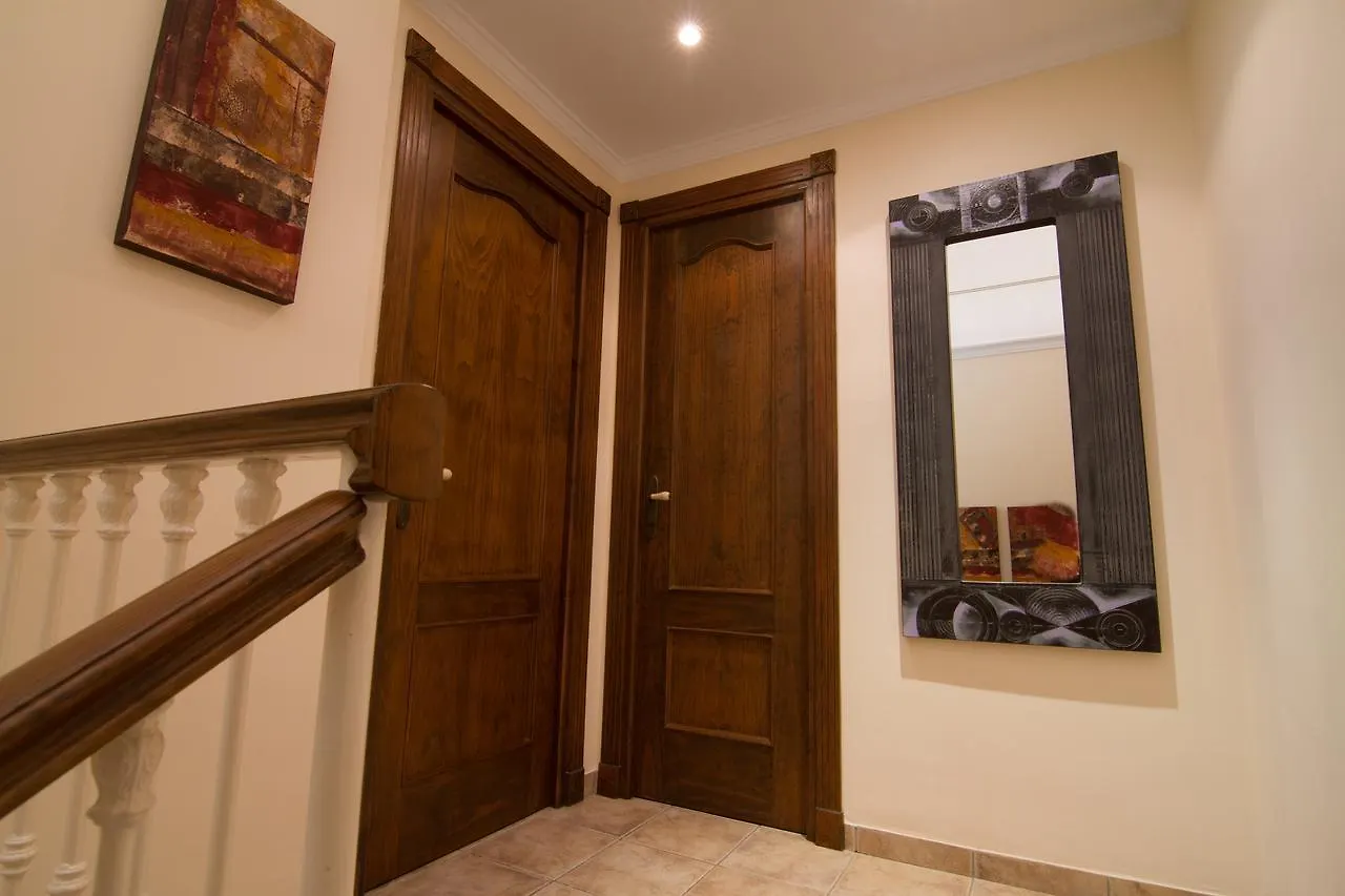 Apartment Los Pinos 19 Menyber Nerja